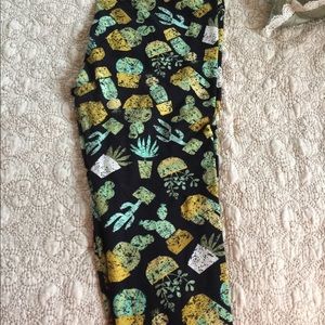 LulaRoe Cactus Leggings